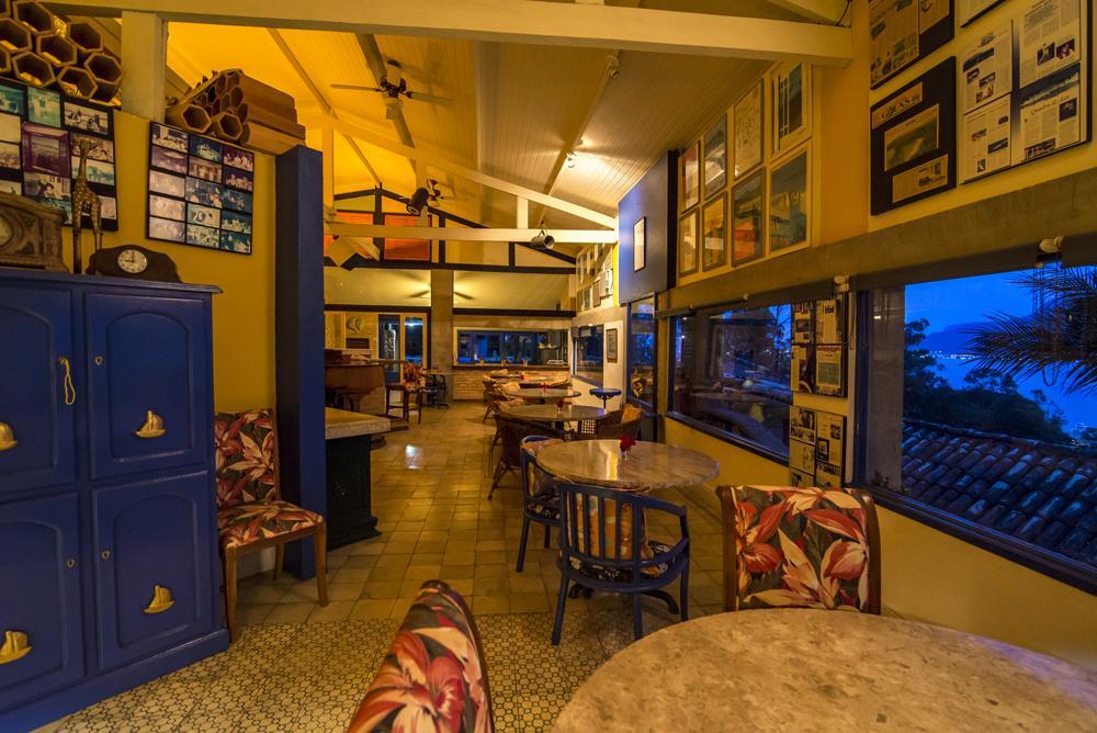 Hotel Pousada Maison Joly Ilhabela Ngoại thất bức ảnh