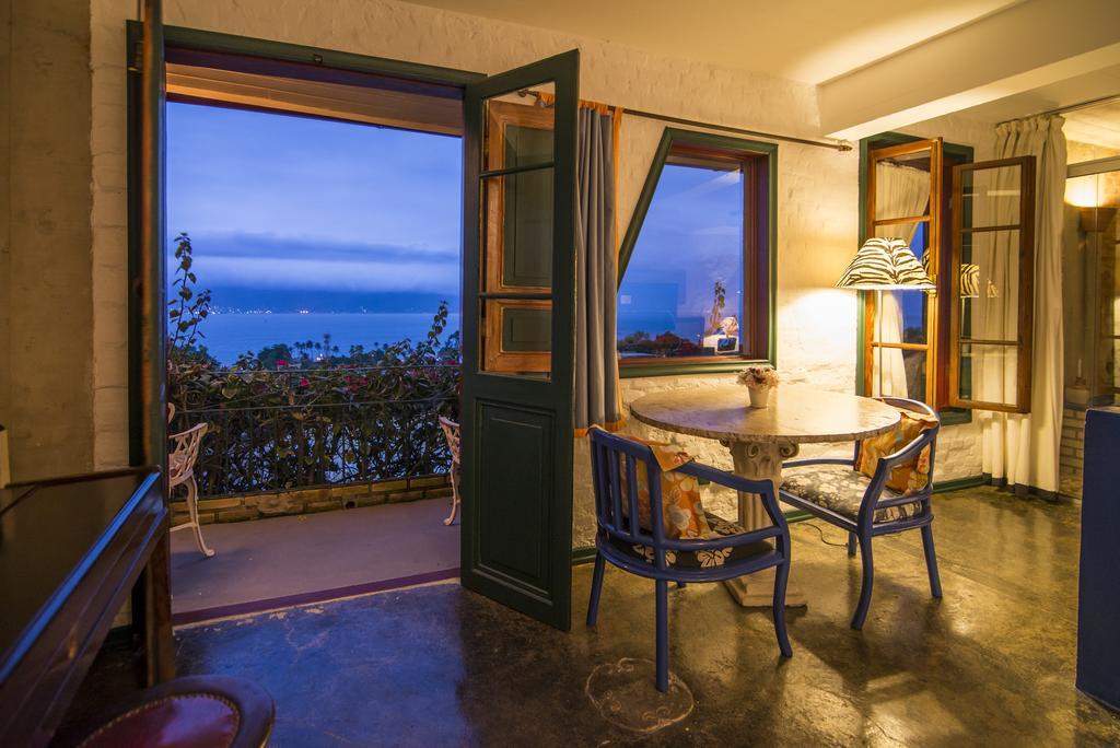 Hotel Pousada Maison Joly Ilhabela Ngoại thất bức ảnh